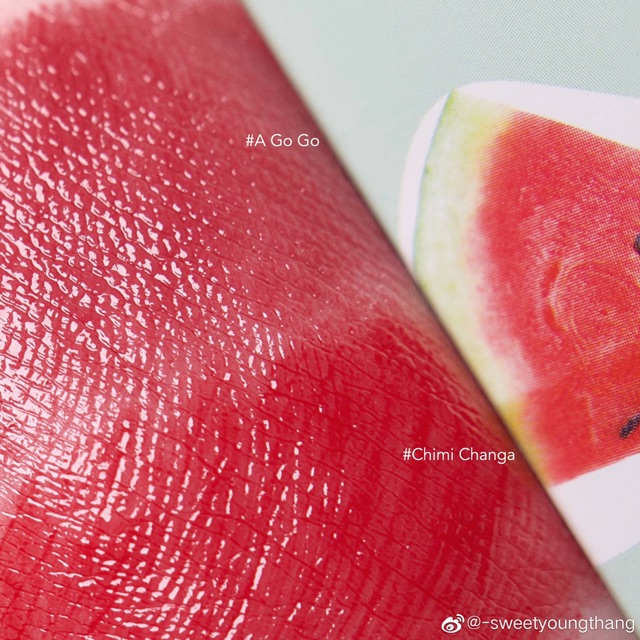 Set son Colourpop lippie tint