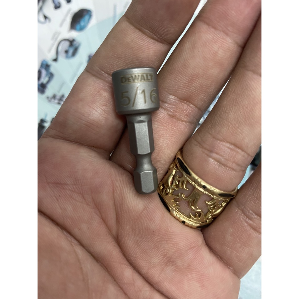 Đầu Bắn Tole 8mm DeWalt Hàng Mỹ. BN.