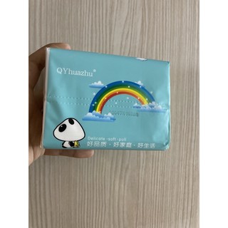 Khăn giấy ăn cầu vòng