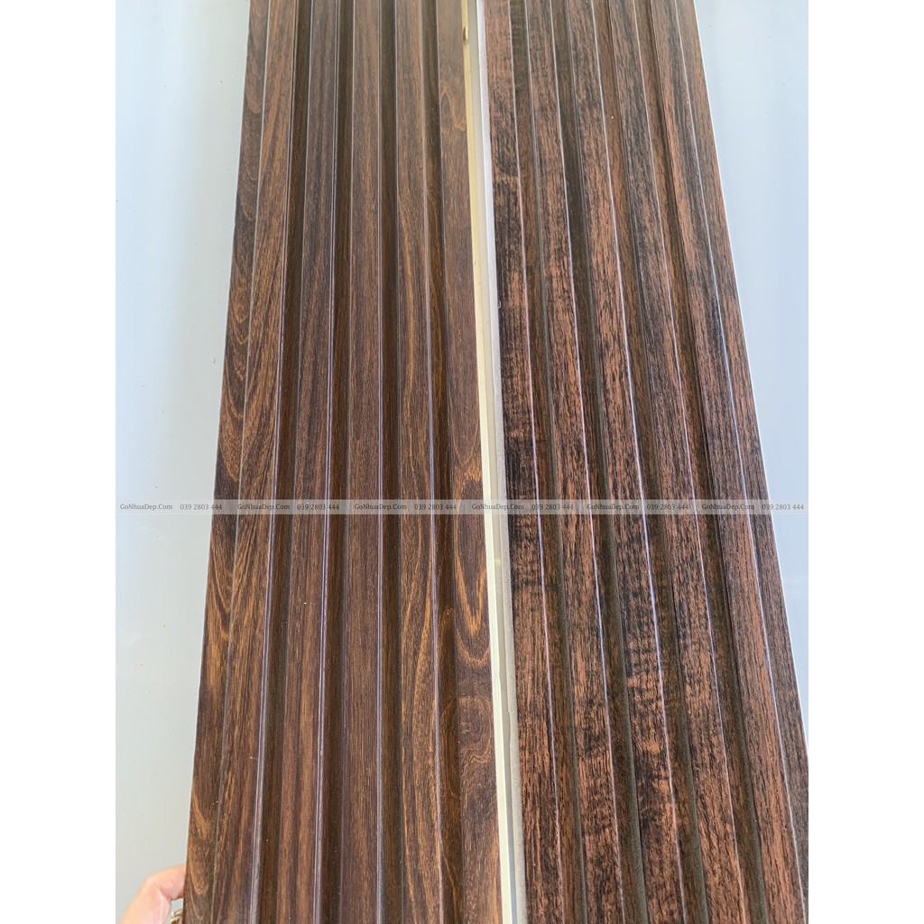 Tấm ốp tường trần gỗ nhựa composite loại 5 sóng nhỏ, mang lại không gian nội thất thật sự sang trọng, đẳng cấp