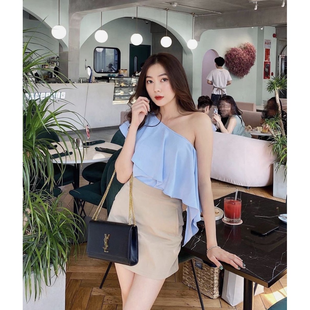 Áo Lệch Vai Bèo Xéo Chất Liệu Đũi