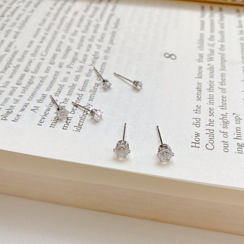 3 Đôi bông tai đính đá đơn giản thời trang cho nữ