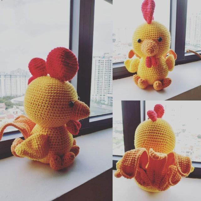 Gà trống oai phong móc handmade