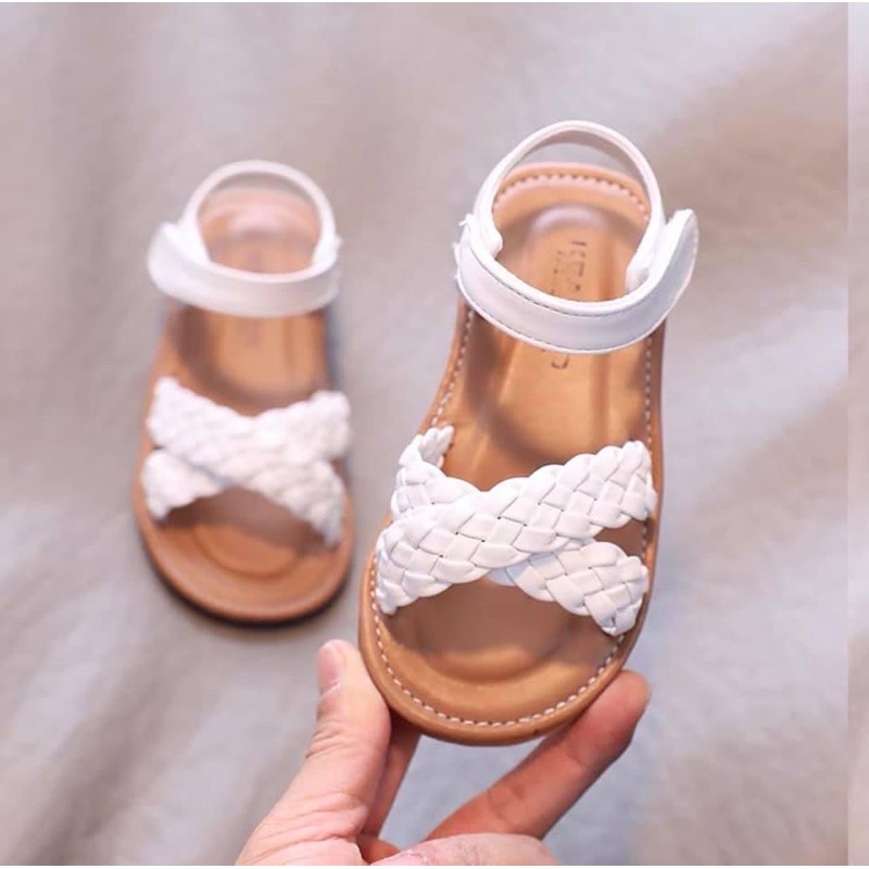 [XẢ KHO]SANDAL QUAI CHÉO DA MỀM XINH XẮN CHO BÉ GÁI