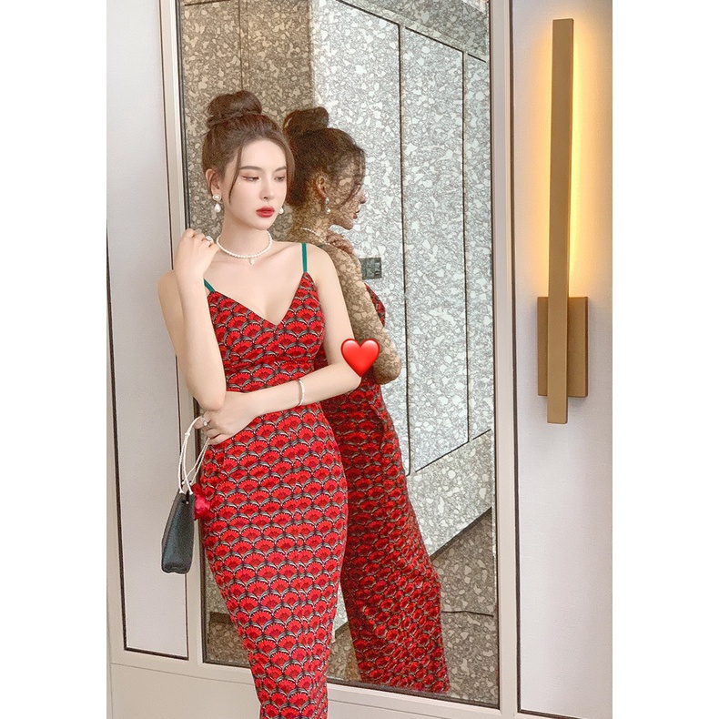 đầm 2 dây họa tiết cánh quạt đỏ xinh hở cột dây lưng xẻ tà