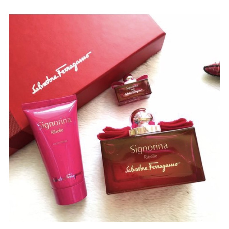 Set Signorina Ribelle 3 món gồm :  - Nước hoa full 100ml  - Lotion 50ml  - Mini 5ml | BigBuy360 - bigbuy360.vn