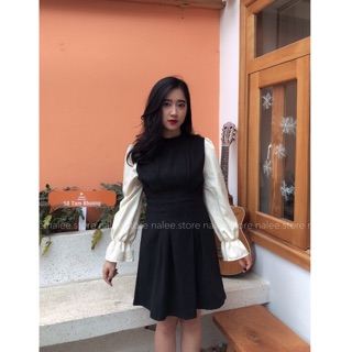 váy da lộn tay loe