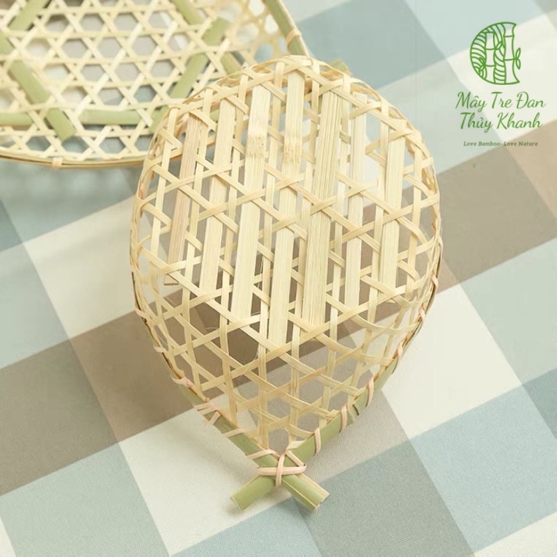 Giỏ đựng tre mắt cáo đựng đồ ăn deocr trang trí hình con cá và tam giác