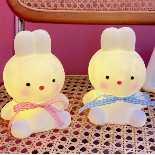Đèn ngủ mini để bàn hình gấu thỏ đeo nơ cực xinh LILA DENDEONO48