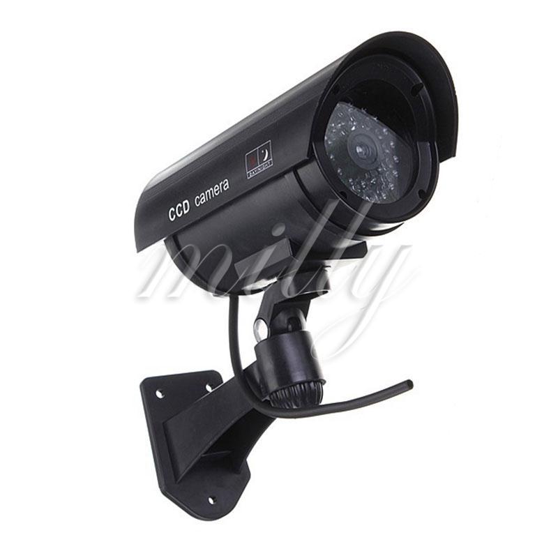 Camera an ninh giả có đèn LED nhấp nháy
