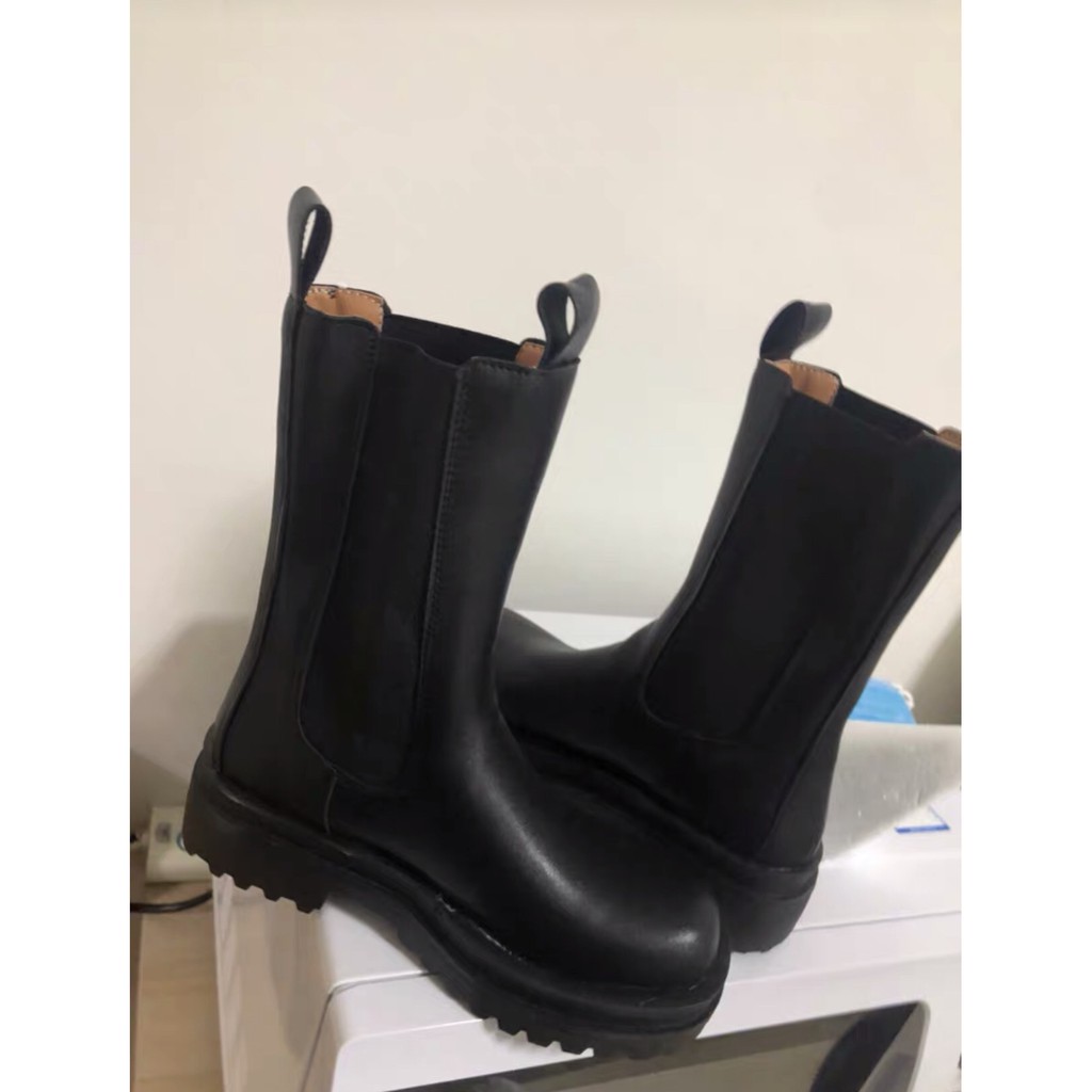 BOOTS HELIA DÁNG BASIC hàng loại đẹp hộp to có mút xốp giữ form KÈM TÚI THƠM | BigBuy360 - bigbuy360.vn