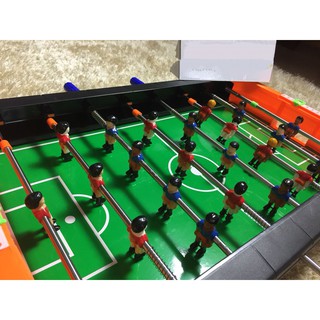 Đồ chơi bóng đá trong nhà loại to 8 tay cầm thanh bằng thép không gỉ 22 cầu thủ tặng kèm 4 mút chân bàn và cờ dán nước