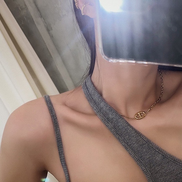 Dây Chuyền Dây Xích Ngắn Bằng Kim Loại Mỏng Ghép Hình Mũi Heo Phong Cách Hàn Quốc Thời Trang Đơn Giản