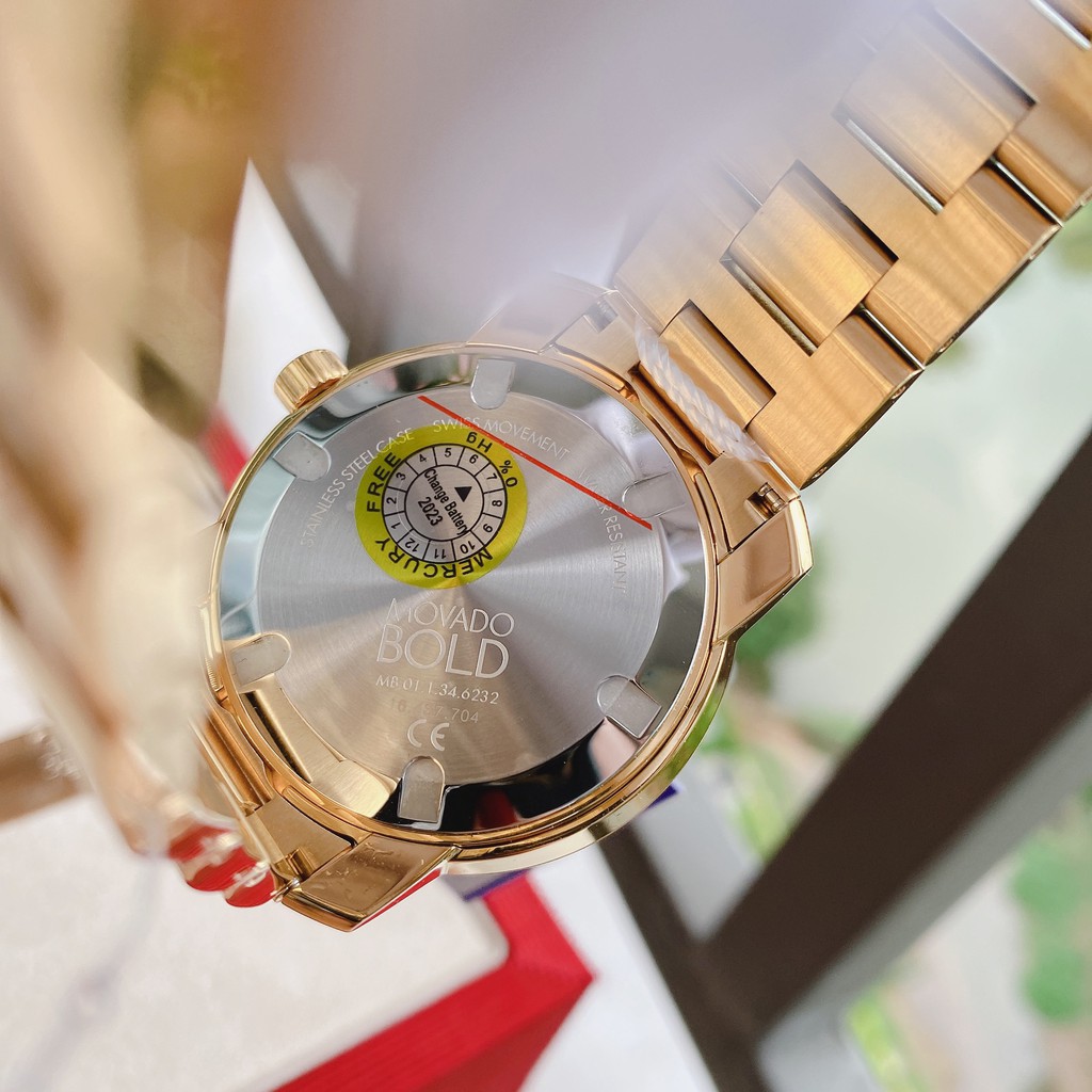 Đồng hồ nam chính hãng Movado Bold Yellow Gold Diamond Dial Men watch 3600374 - Máy quartz pin - Kính Sapphire