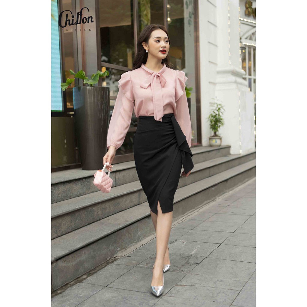 <Thiế kế đẹp>_Áo sơ mi nữ vai bèo kép cổ nơ chất liệu tơ | BigBuy360 - bigbuy360.vn