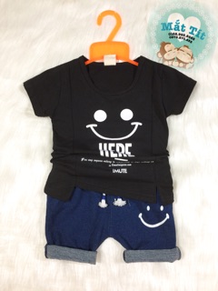 Set bộ mặt cười bé trai