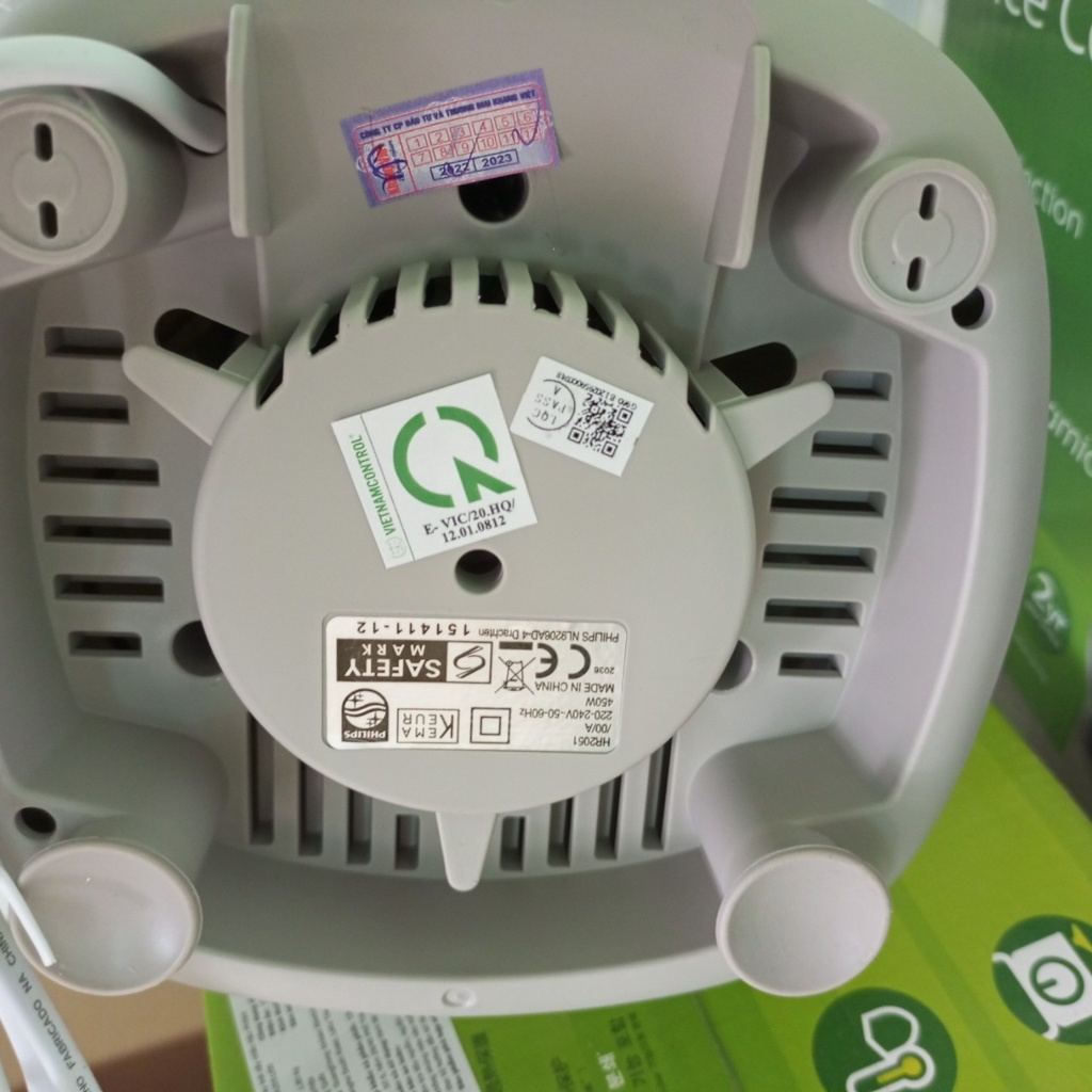 Máy xay sinh tố Philips HR2051