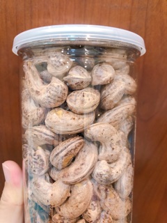 HẠT ĐIỀU RANG MUỐI 500GR - 140k