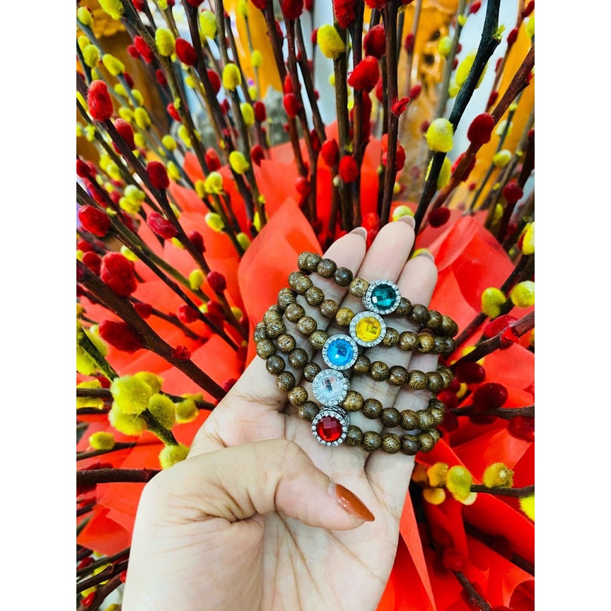 Vòng tay trầm hương đính đá phong thủy  giá xưởng