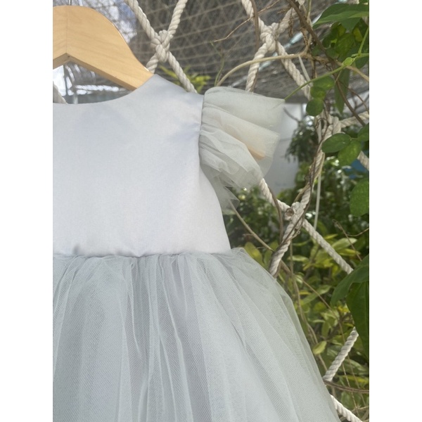 ĐẦM CÔNG CHÚA THIẾT KẾ MÀU XÁM