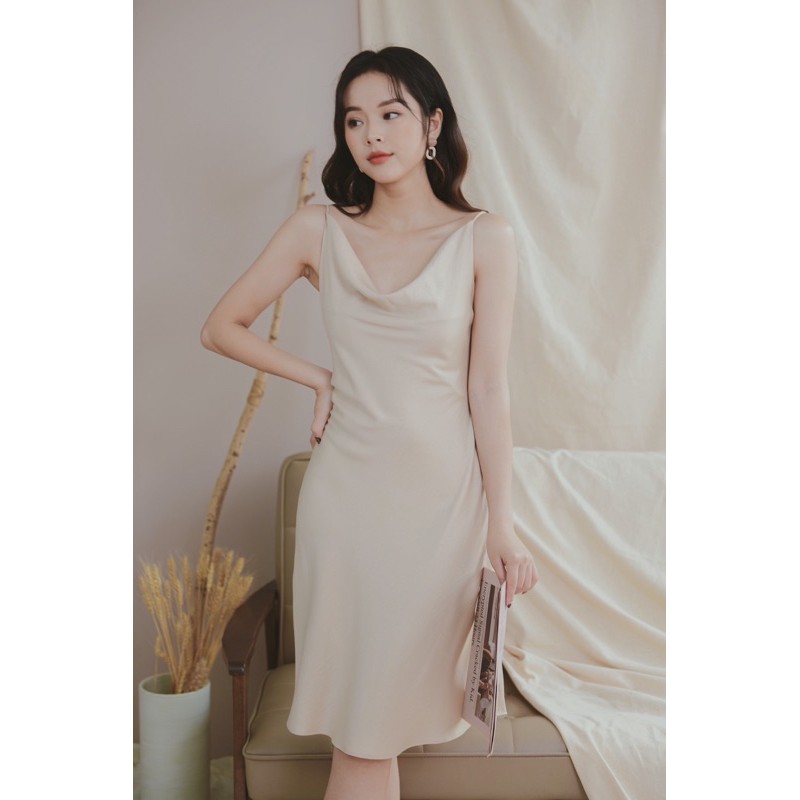 Bộ Pijamas mặc nhà MOMOJAMA chất liệu lụa gân - váy 2 dây - trơn 3 màu - M2784 | BigBuy360 - bigbuy360.vn