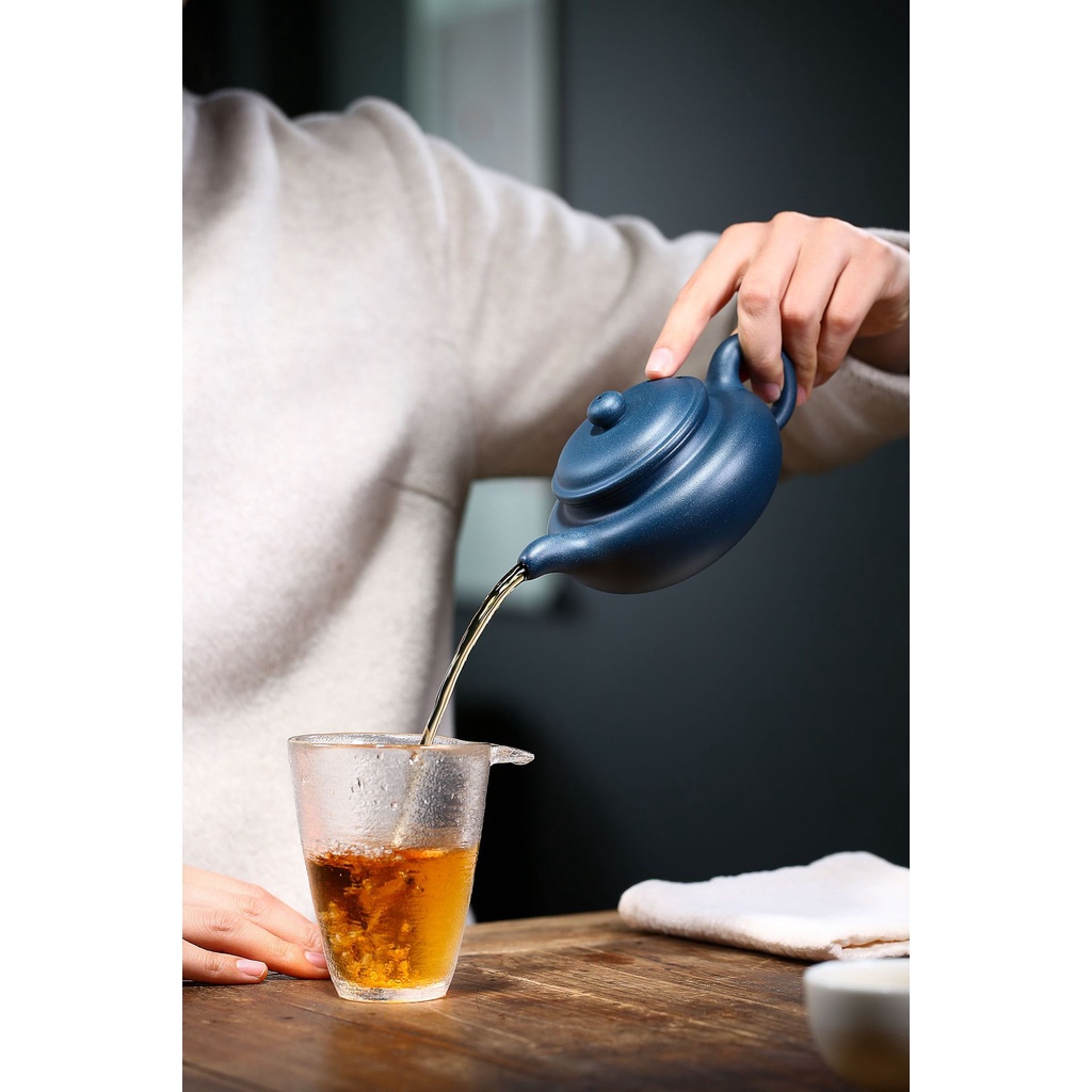 Ấm Tử Sa Nghi Hưng Phỏng Cổ 250 ml (Thiên Thanh Nê)