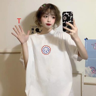 Áo thun mặt hoa siêu dễ thương