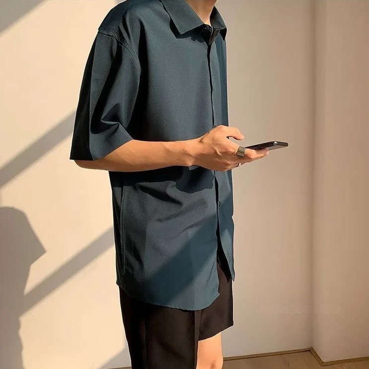 Áo sơ mi ngắn tay nam Form rộng Unisex Basic cổ bẻ, style tuổi teen Hàn Quốc vải lụa dày mềm mịn