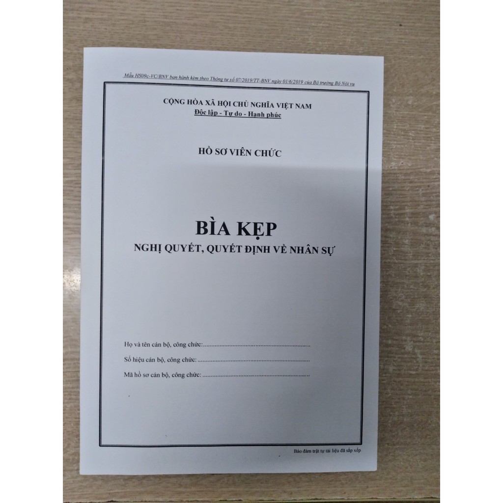 2 bộ Bìa kẹp Hồ sơ viên chức mẫu HS09b, HS09c, HS09d chuẩn theo Thông tư số 07/2019/TT-BNV ngày 01/6/2019 của Bộ Nội Vụ
