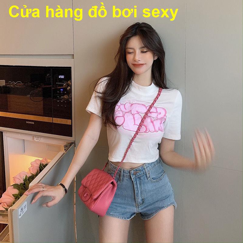 Áo phông in chữ cá nhân nữ mùa hè thuần túy phong cách sexy ngắn ôm sát màu trắng tay phía trên triều