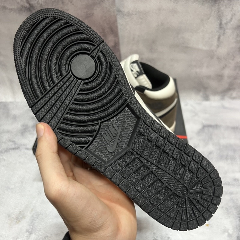 Giày Sneaker Cổ Cao - Jordan 1 Dark Mocha Bản Cao Cấp