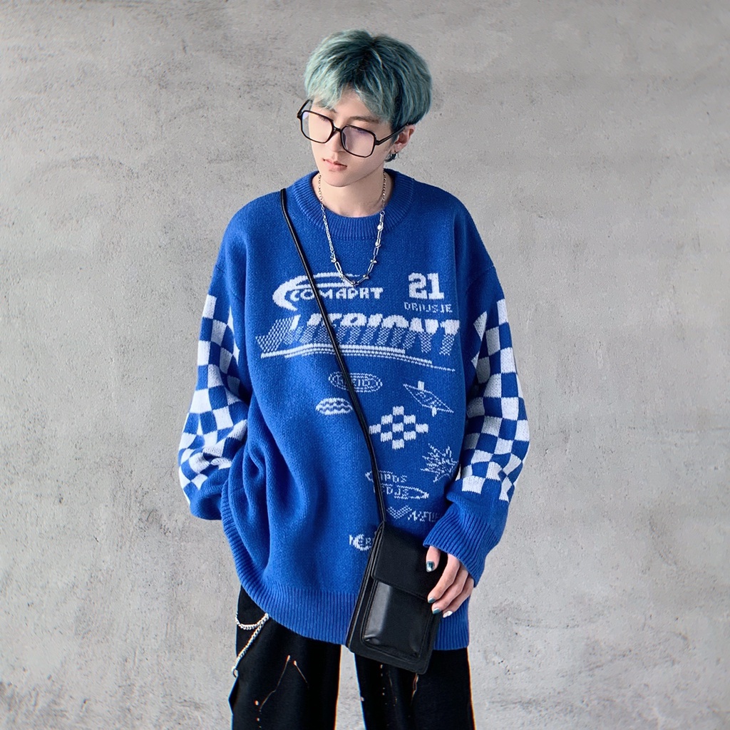 Áo sweater tay dài cổ tròn in chữ thời trang trẻ trung