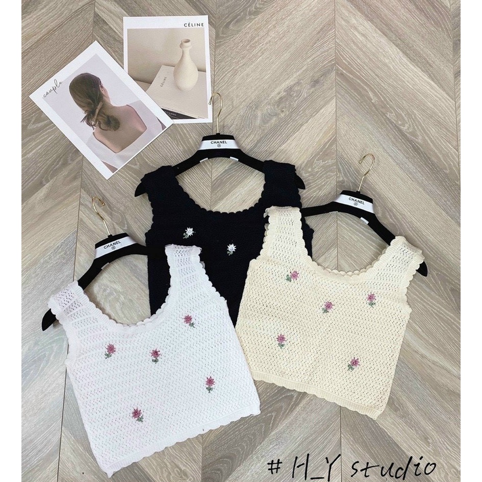 Áo ren hoa croptop sát nách nhẹ nhàng