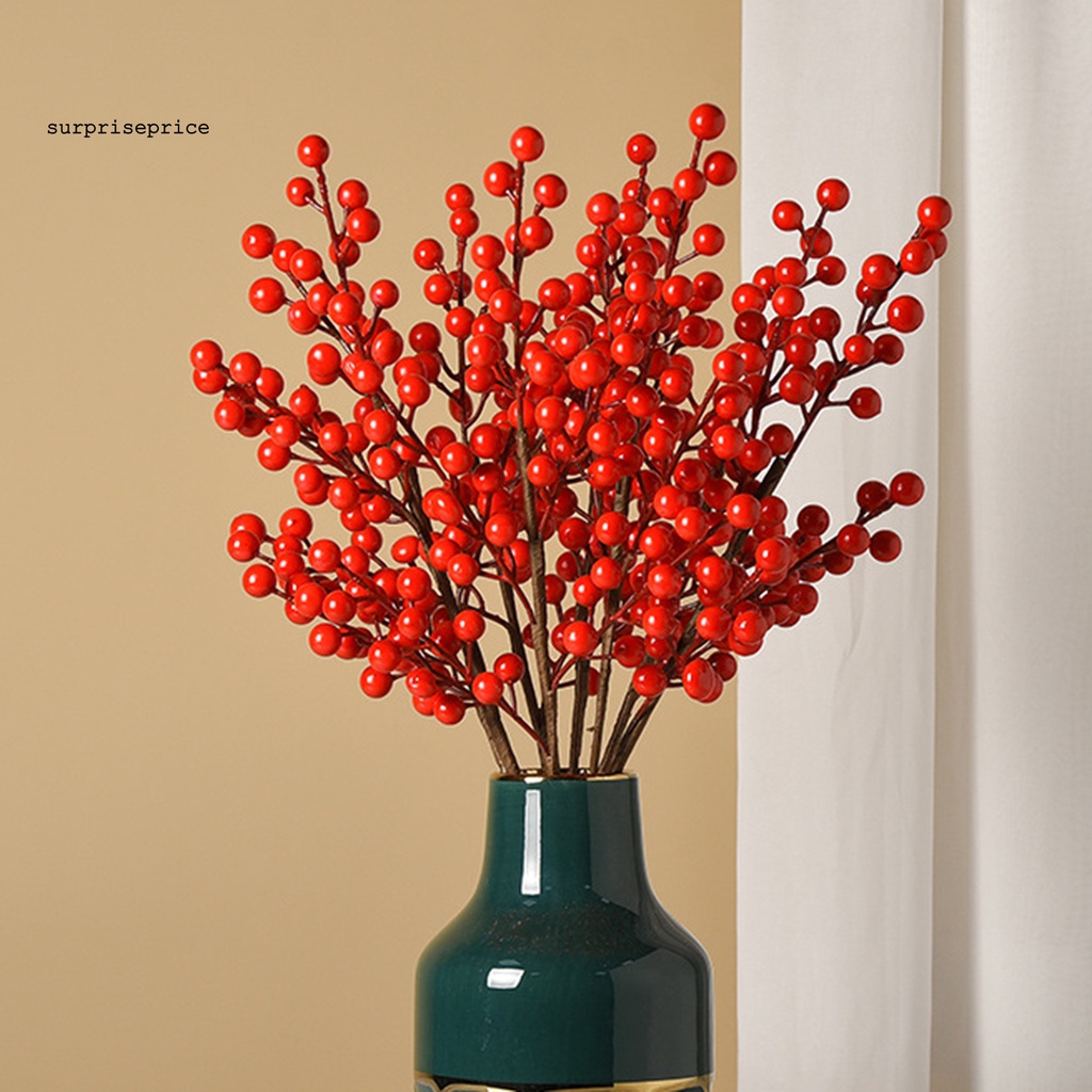 Bó hoa quả mọng nhân tạo dùng trang trí nội thất kiểu giáng sinh