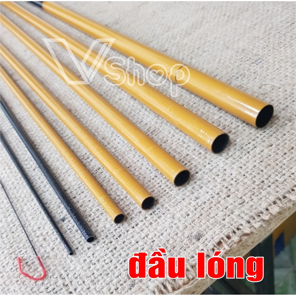 Cần câu tay carbon, câu đơn, kèm cước, lưỡi, phao, dây neo cần, pát quấn cước.