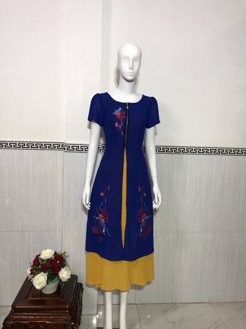 ĐẦM DẠ HỘI ÁO DÀI TRUNG NIÊN