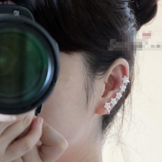 Bông tai kiểu dây xích dài đính đá trẻ trung cá tính