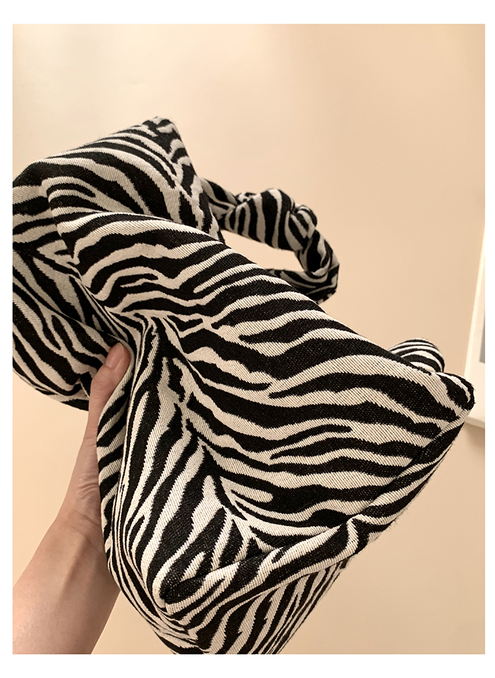 Túi Xách Canvas Ngăn Rộng Họa Tiết Ngựa Vằn Thời Trang