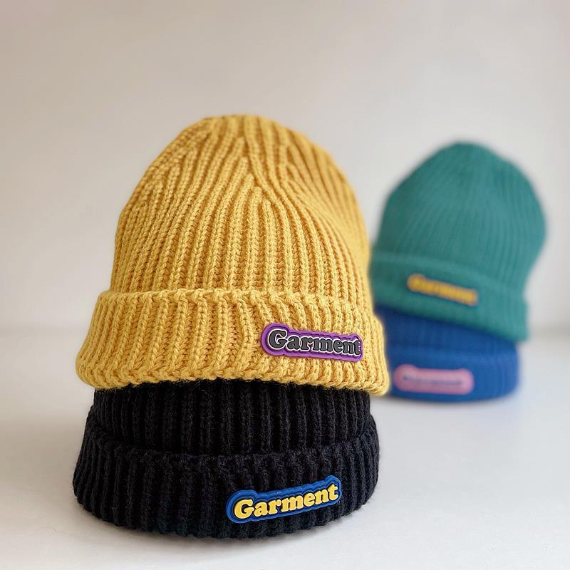 Mũ Beanie Dệt Kim Màu Trơn Giữ Ấm Mùa Đông In Chữ Phong Cách Hàn Quốc Mới Cho Bé Trai Và Gái