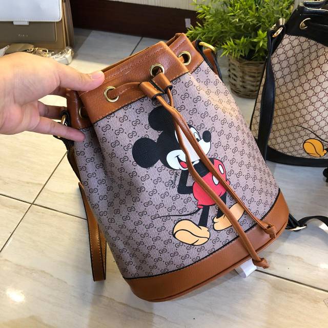 Menno Gci Dây Rút Họa Tiết Chuột Mickey Kích Thước 23x26cm