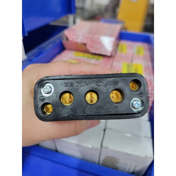 Giắc sạc xe nâng điện 30A-250V