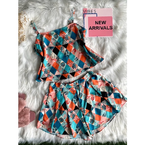 VIBES Đồ Bộ 2 Dây Mặc Nhà Flamingo Straps Set