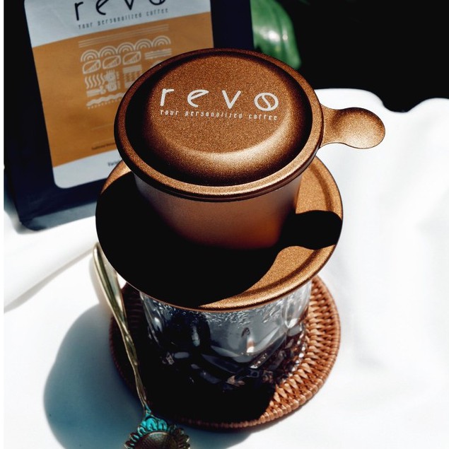 Cà Phê Rang Xay Nguyên Chất Revo Morning - Gu vị Á Đông - Chuyên dùng pha phin - Mix Robusta & Arabica - gói 250gr | BigBuy360 - bigbuy360.vn