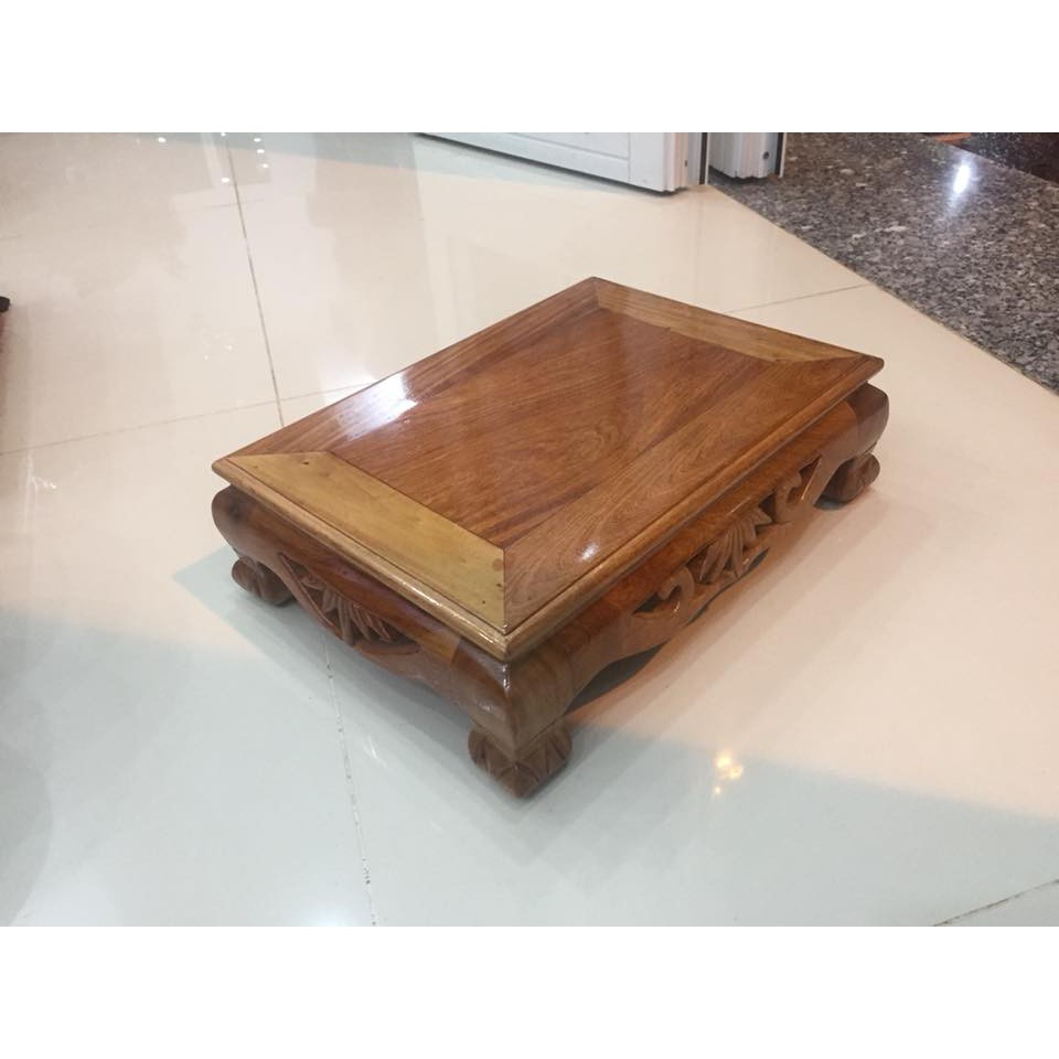 Bàn osin gỗ hương, kích thước 25x35cm cao 10cm, thích hợp kê vật dụng cho trang thờ thần tài thổ địa ngày tết