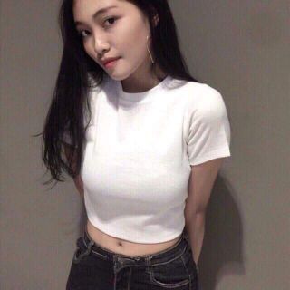 Áo croptop lưới / trơn