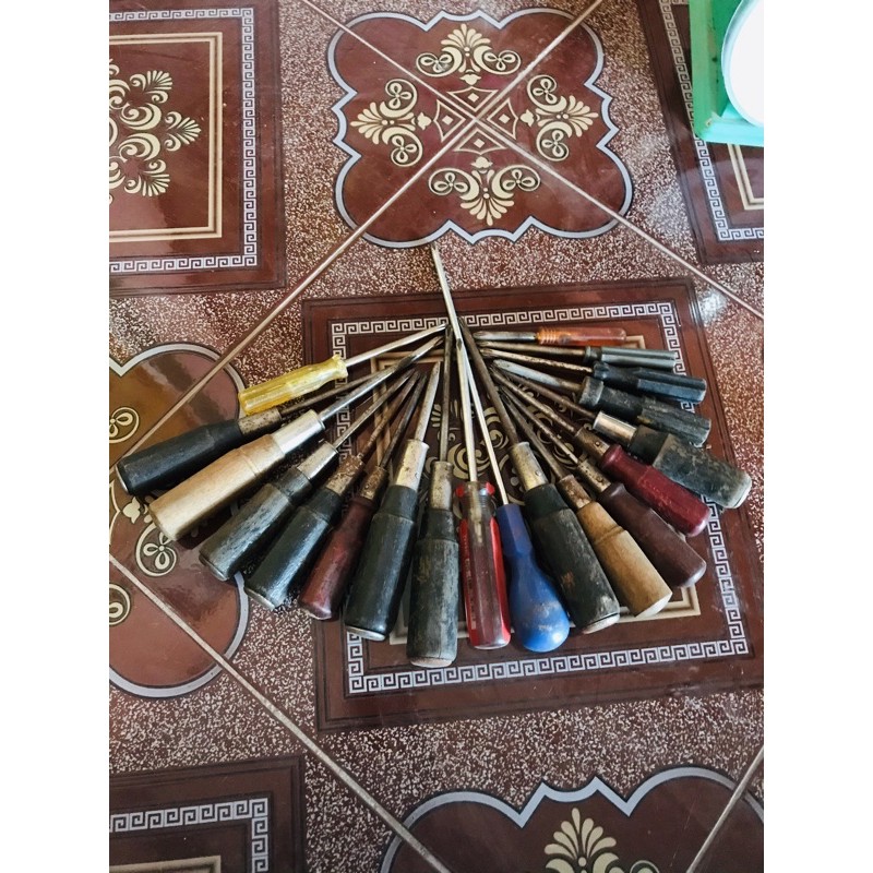 Tua vít nội địa nhật