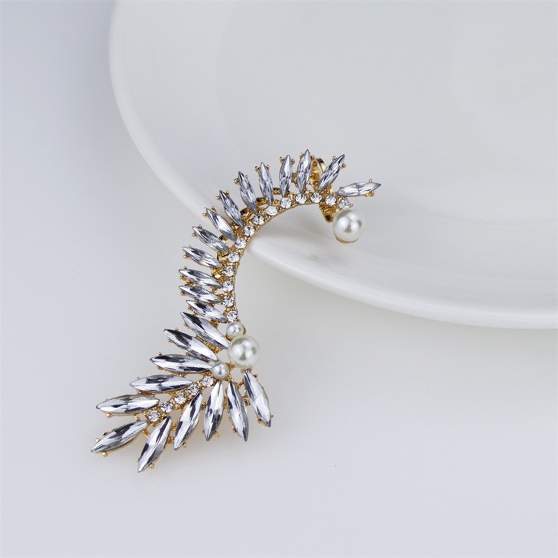 Hoa tai đính đá gài chỉ có 1 chiếc phong cách âu mỹ - Khanturban.vn