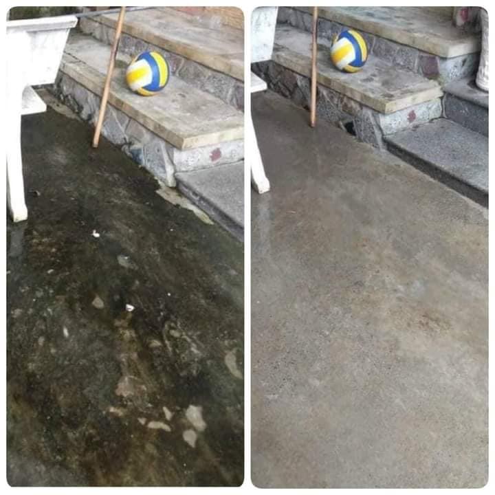 Bột tẩy rong rêu trên sân nền xi măng
