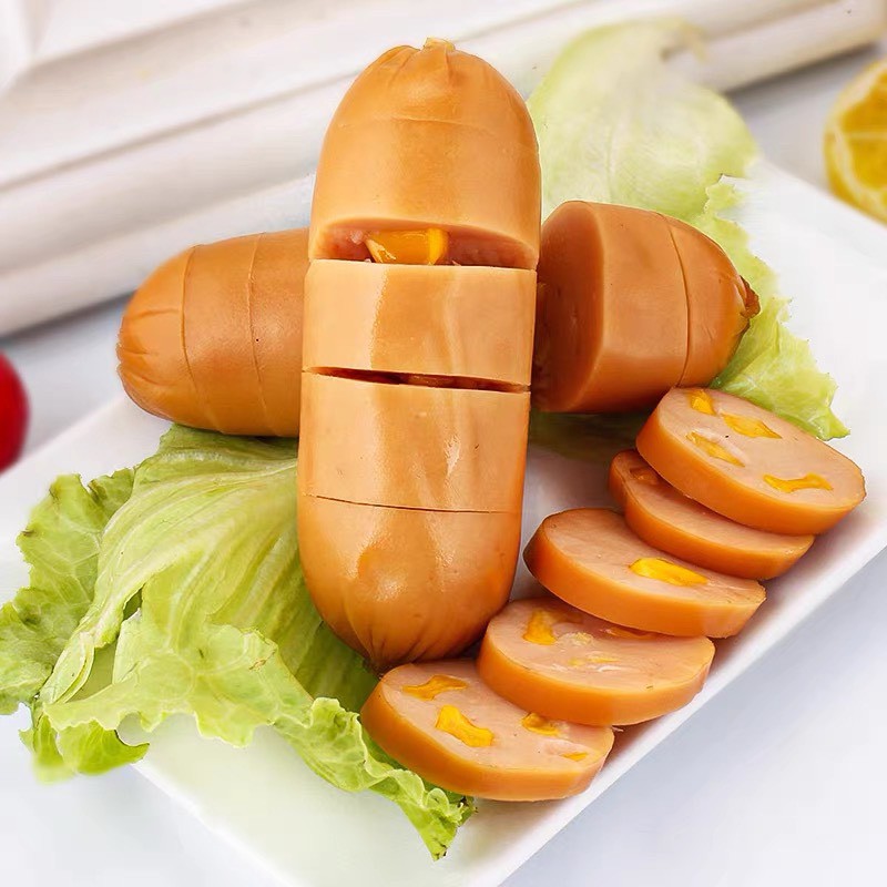 Xúc xích ngô, cay ăn liền thơm ngon