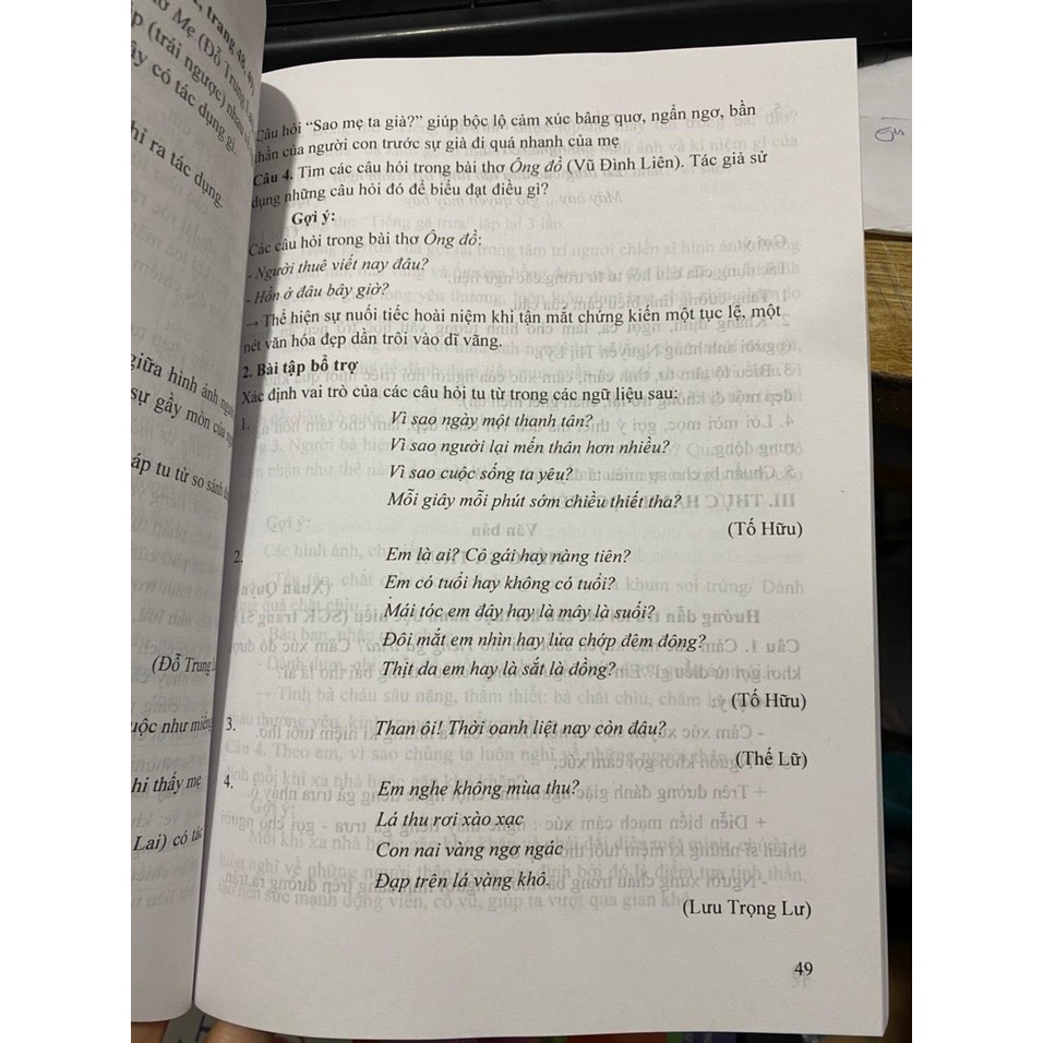 Sách - giúp em học tốt ngữ văn 7 tập 1 ( theo chương trình SGK cánh diều )